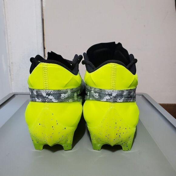 Nike Vapor Edge Elite 360 2 Men Sz 11.5 Volt Black Football Cleats FB3347-703 - Picture 5 of 8